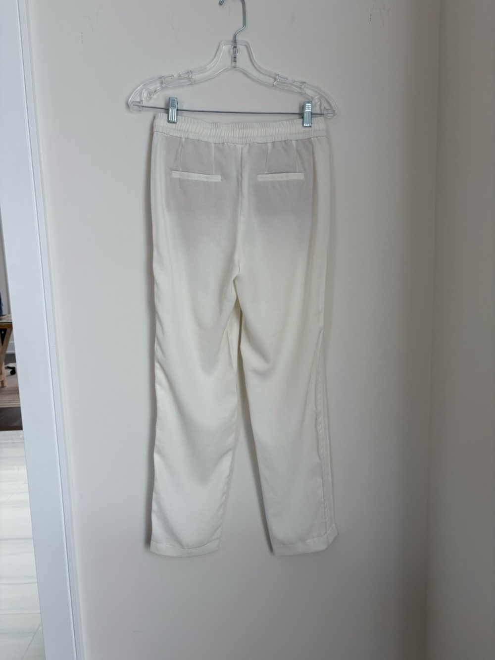 NEW ON WEBSITE! Marc Cain Cream Linen Blend Drawstring Tapered Pants Small - Picture 8 of 11